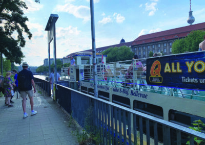 anlegestelle-maerkisches-ufer-berlin-cityschiffsfahrten-mit-ms-bon-ami