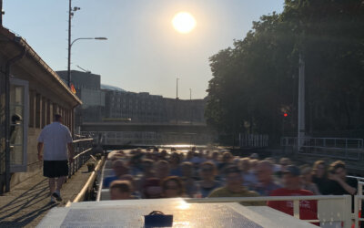 Schiffsrundfahrt durch Berlin